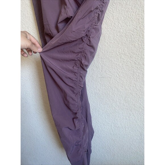 Athleta Attitude Jogger Pants Women Purple Ruched Athletic Pull On 4 Ruching - Picture 8 of 11